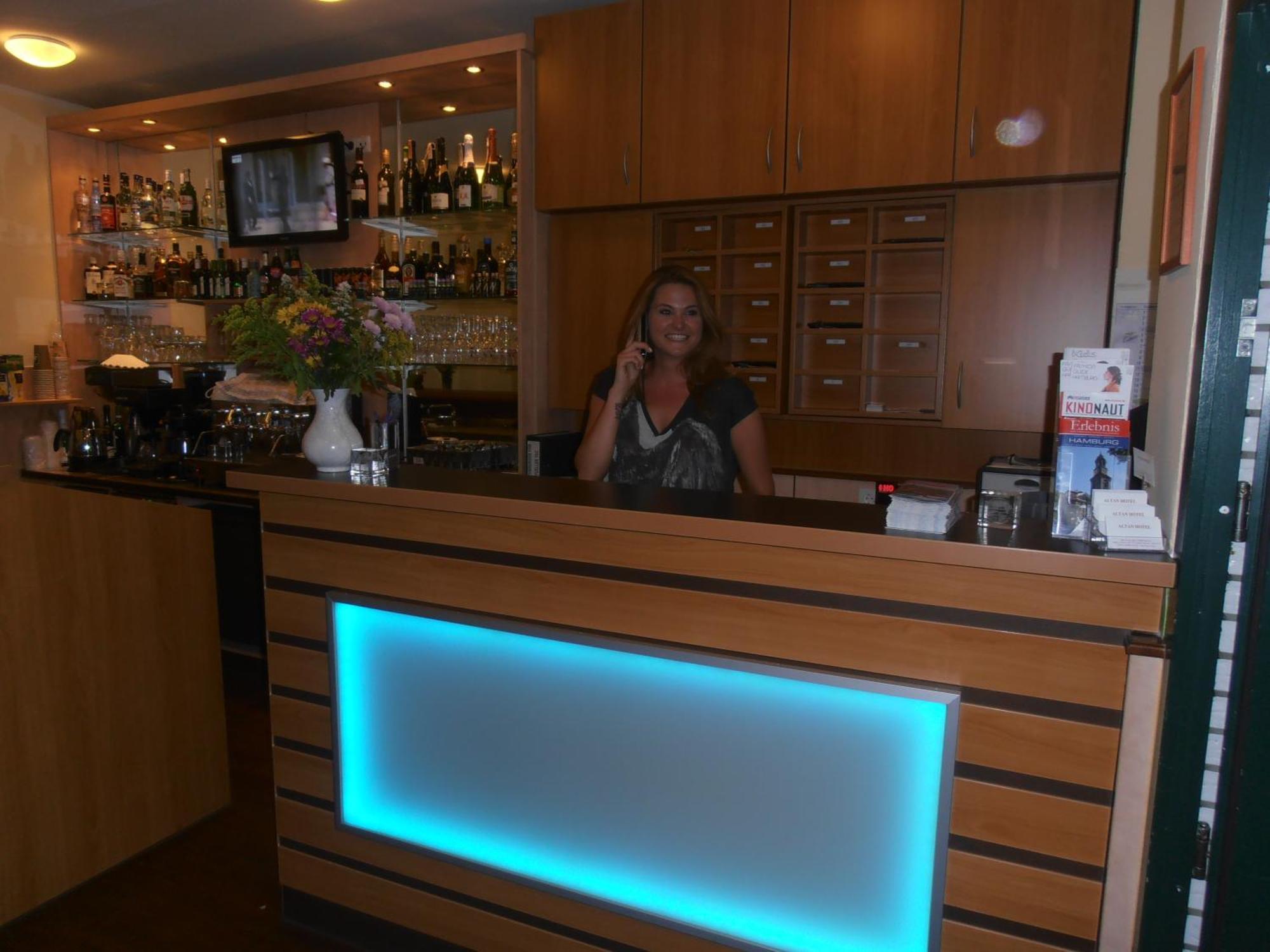 Altan Hotel Hamburg Exterior photo