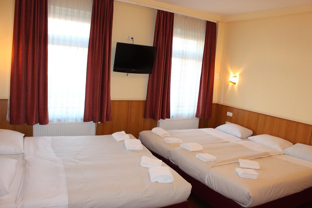 Altan Hotel Hamburg Exterior photo
